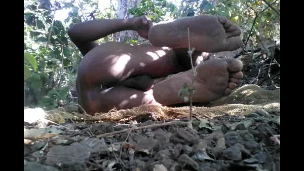 أفضل Indian Desi Nude Boy In Jungle مقاطع الأفلام