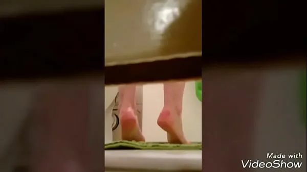 Najboljši Voyeur twins shower roommate spy posnetki, filmi