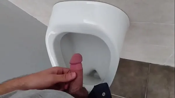 Melhores turkish teen public urinal pissing clipes de filmes