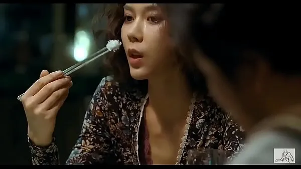 Meilleurs La coréenne sexy Kim si-woon est heureuse dans le film J'ai vu le diable clips Films