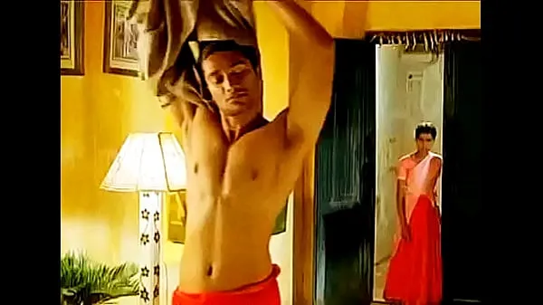 Mejores Guapo actor del sur de la India desnudo clips de películas