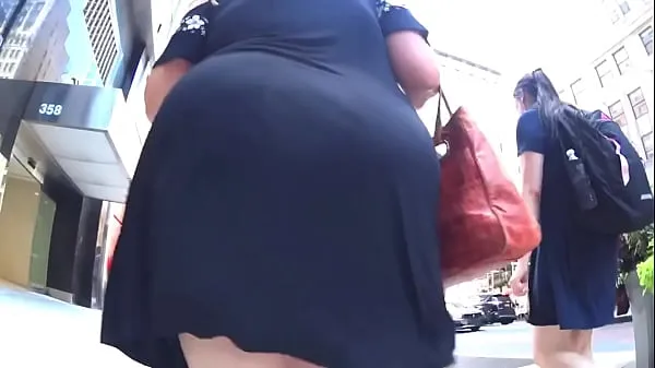 I migliori film Candid Phat Ass BASF MILF in un vestito clip