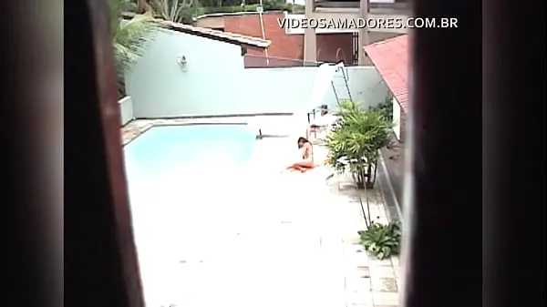 En iyi Rapaz flagra vizinha novinha tomando sol pelada na piscina klip Filmler