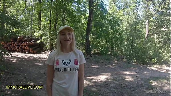 Beste His Boy Tag Team Girl im Wald verloren! - Marilyn Sugar - Verrücktes Spritzen, Rimming, zwei Creampies - Teil 1 von 2Clips aus Filmen