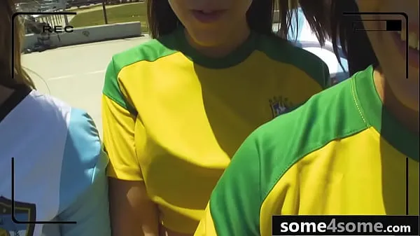 I migliori film Le ragazze del calcio competono per i biglietti per le finali della Coppa del Mondo - Medusa, Zoe Doll, Lucia Nieto, Blondie Fesser clip