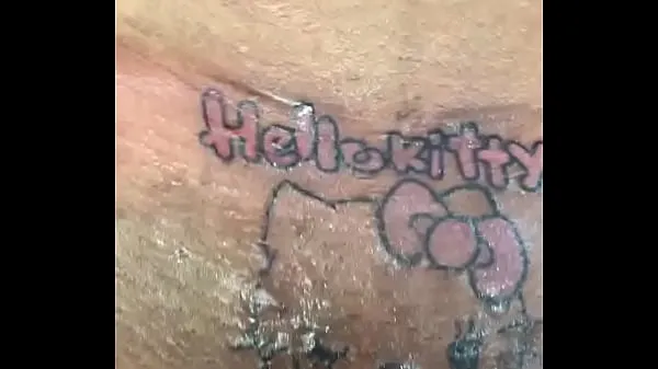 En iyi Getting My Hello Kitty Tatted klip Filmler