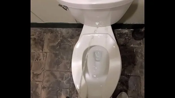 สุดยอด Inappropriately peeing all over and around the toilet in a public bathroom at a local Mexican restaurant with bad food and service คลิป ภาพยนตร์