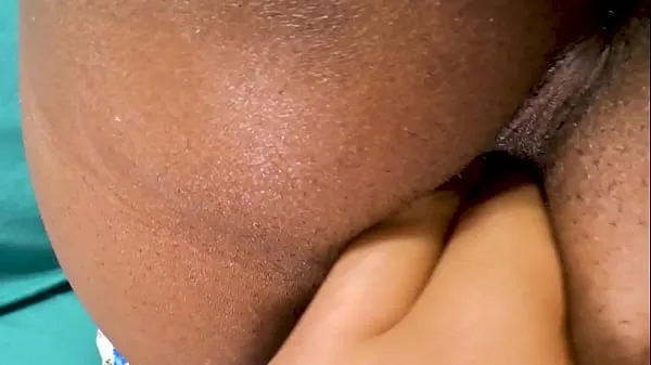 Film klip A Horny Fan Fingering Sheisnovember Wet Pussy And Brown Booty Hole! While Asshole Is Explored Closeup, Face Down With Big Ass Up While Back Is Arched And Shorts Pulled Down, Dirty Fingers Penetrating Her Tight Young Slut HD by Msnovember terbaik