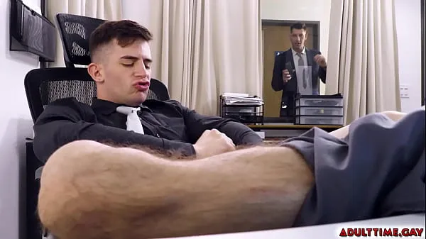 Bästa Rubbing Dick in the Office Caught by Boss klippen filmer