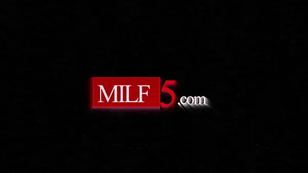 सर्वश्रेष्ठ MILF OF Wall Street - MILF5 क्लिप फ़िल्में